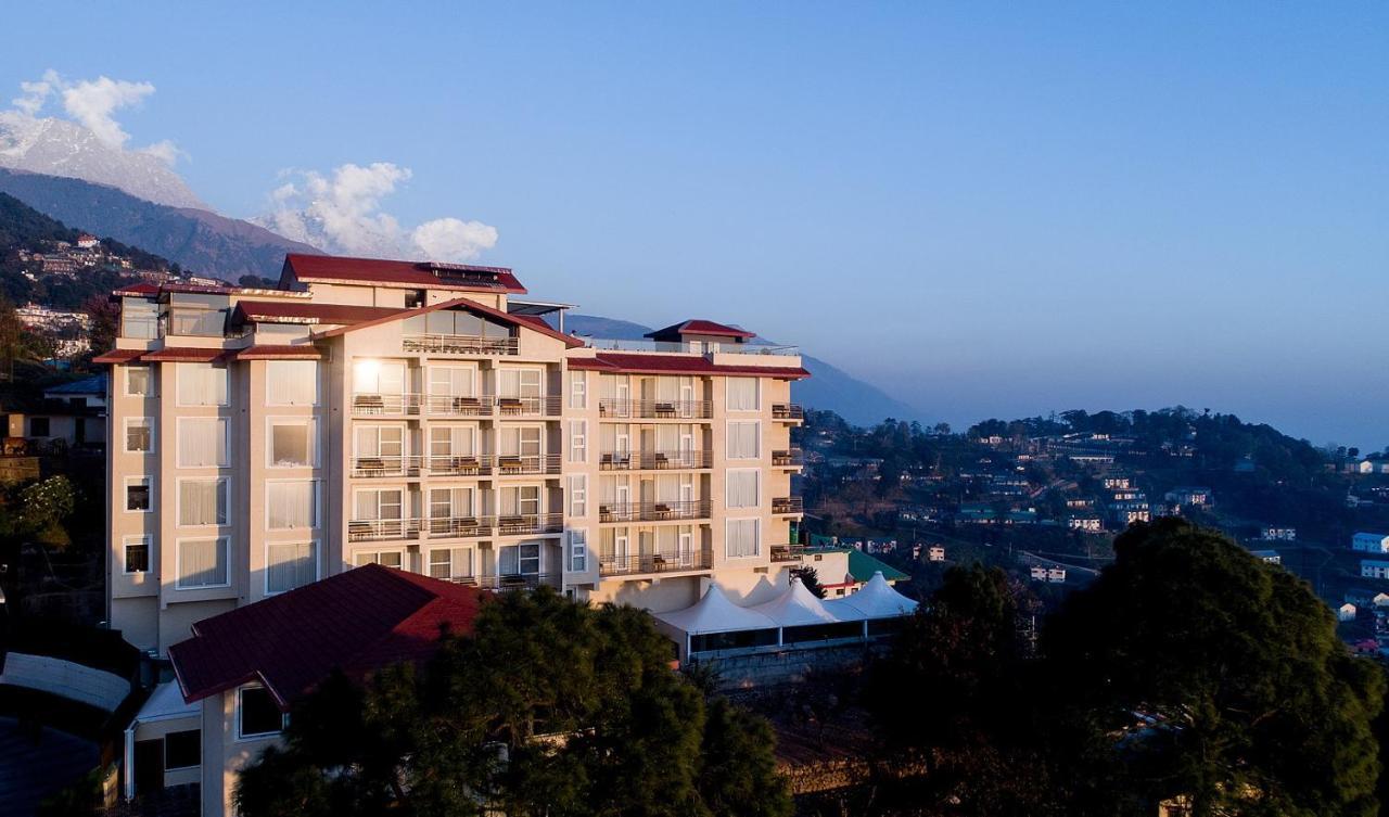 Best Western Plus Revanta Mcleod Ganj ダラムシャーラー エクステリア 写真