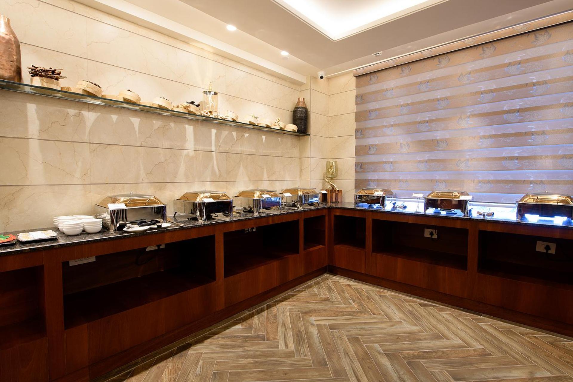 Best Western Plus Revanta Mcleod Ganj ダラムシャーラー エクステリア 写真